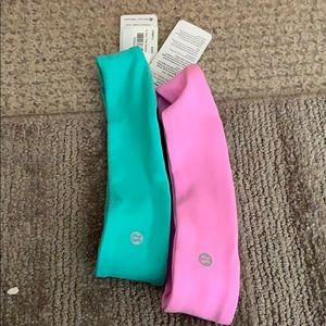 2 Lulu headbands new never used